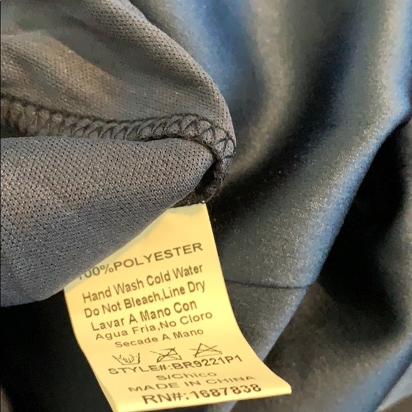 Small Navy Blue Short Romper w/ Back Zip - Picture 9 of 9